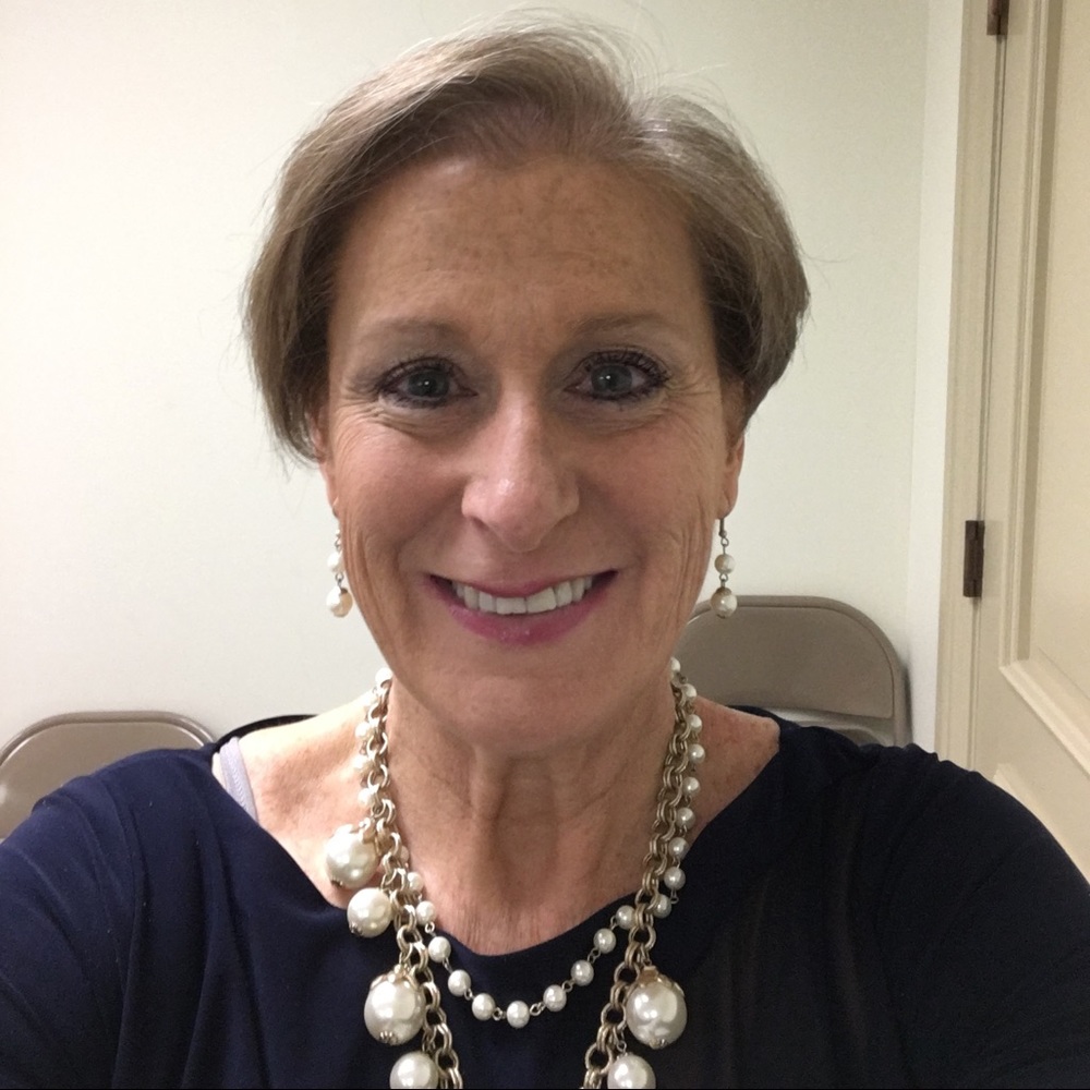 Meet your Posher, Denise